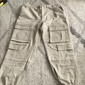 Refuge Womans tan Cargo Pants